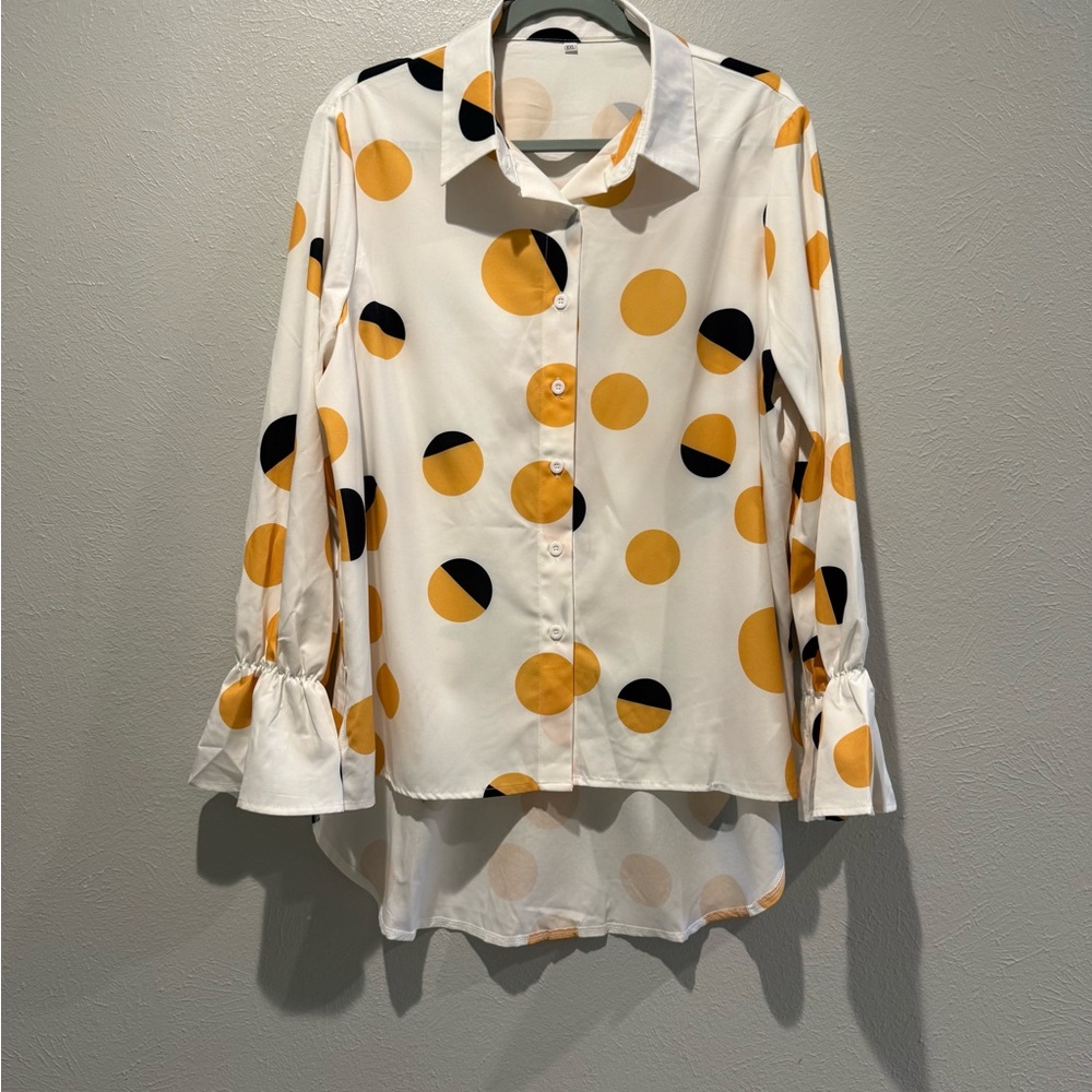 Polka Dot Button-Front Blouse in White, Mustard & Black. PTP 23”. Length 27/32”